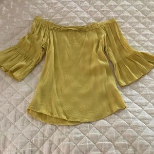 Boutique off the shoulder top